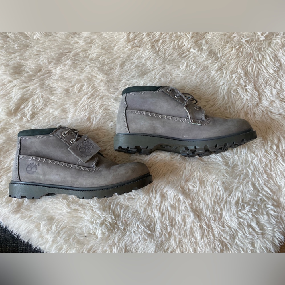 Timberland Waterproof Nellie Chukka Boots Booties Gray Leather Size Women’s US9
